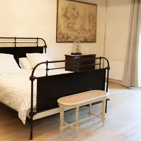 Le Domaine De La Rivaliere Oda ve Kahvaltı