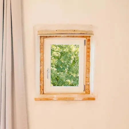 Bed & Breakfast Le Domaine De La Rivaliere 4*