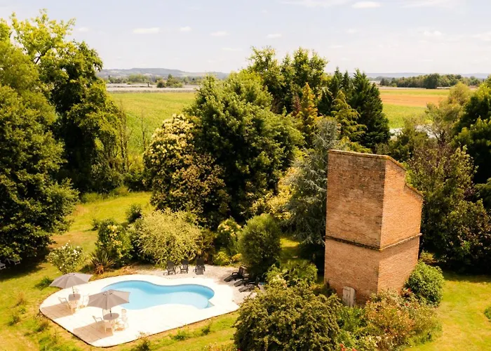 Alojamento de Acomodação e Pequeno-almoço Le Domaine De La Rivaliere